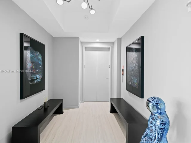 851 NE 1st Ave, Miami FL 33132