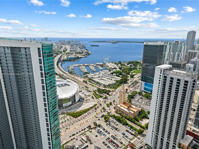 851 NE 1st Ave, Miami FL 33132