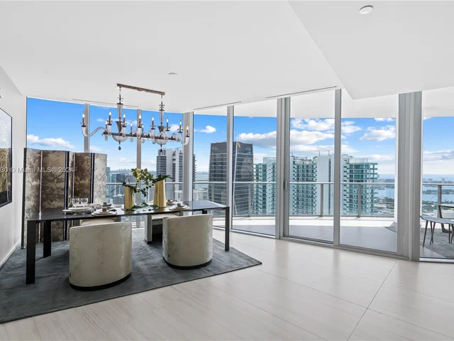 851 NE 1st Ave, Miami FL 33132