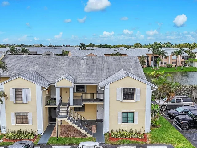 1042 Adams Ave # 1042L, Homestead FL 33034