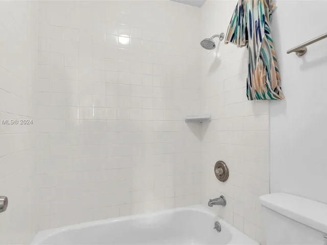 1042 Adams Ave # 1042L, Homestead FL 33034