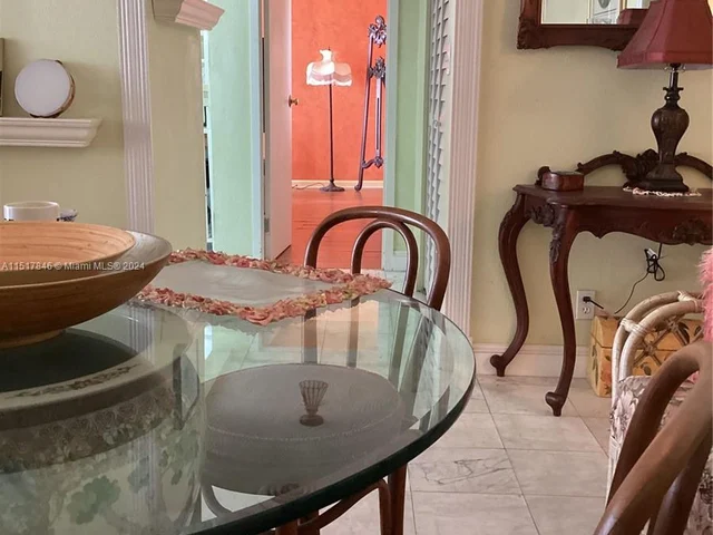 800 Parkview Dr # 819, Hallandale Beach FL 33009