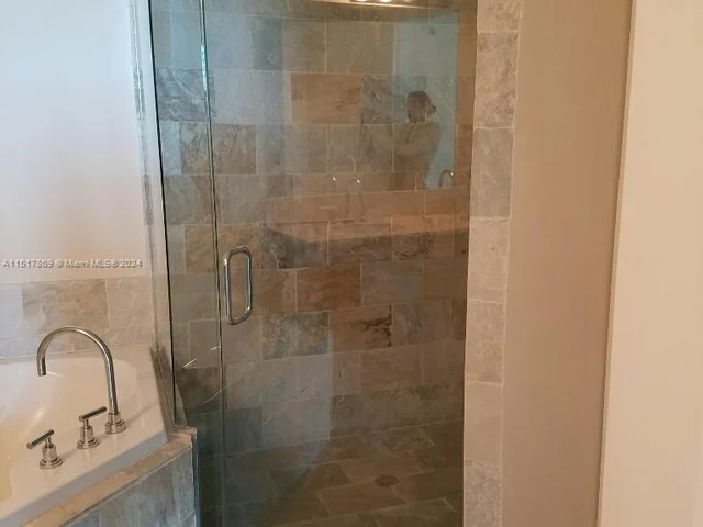 2641 N Flamingo Rd # 2006N, Sunrise FL 33323