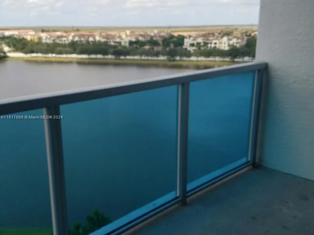 2641 N Flamingo Rd # 2006N, Sunrise FL 33323