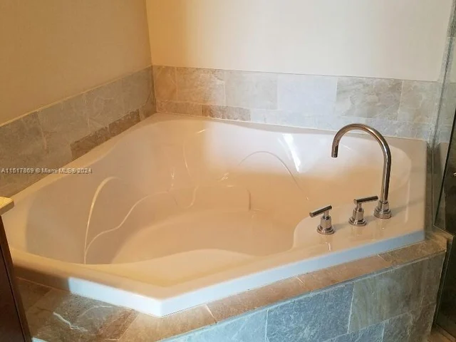 2641 N Flamingo Rd # 2006N, Sunrise FL 33323