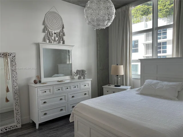 2001 Biscayne Blvd # 2310, Miami FL 33137