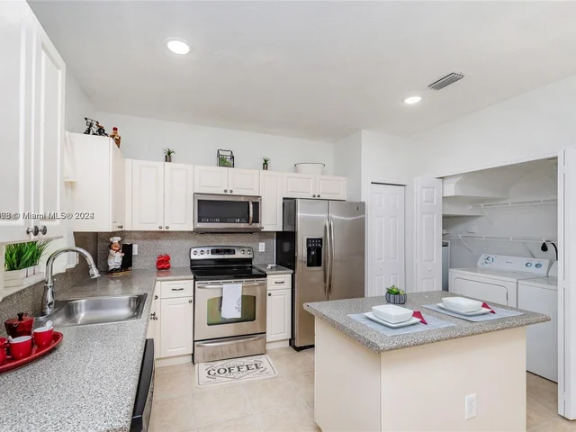 2909 SE 15th Ter # 2909, Homestead FL 33035