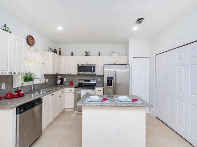 2909 SE 15th Ter # 2909, Homestead FL 33035