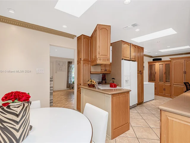 6900 NW 17th Ct, Margate FL 33063