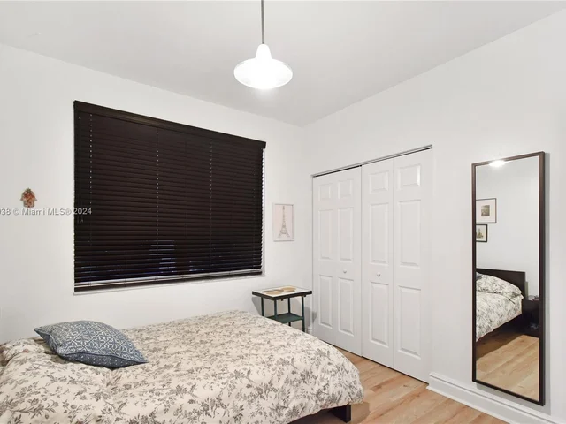 3701 N Columbus Way N, Cooper City FL 33026