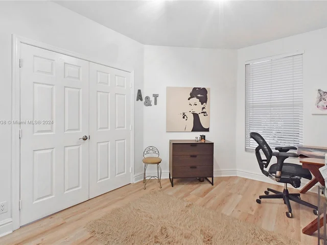 3701 N Columbus Way N, Cooper City FL 33026