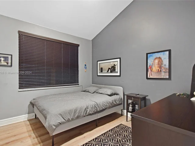 3701 N Columbus Way N, Cooper City FL 33026