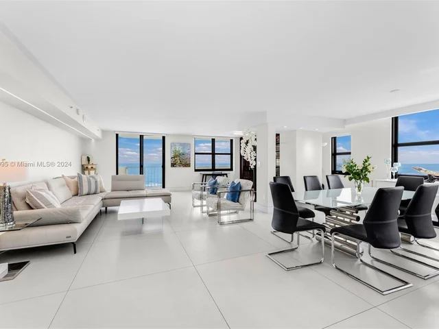 4301 Collins Ave # 705, Miami Beach FL 33140