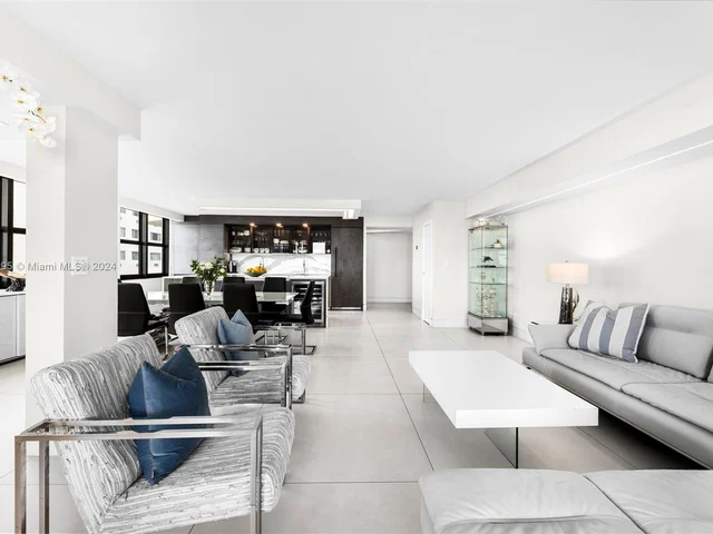 4301 Collins Ave # 705, Miami Beach FL 33140