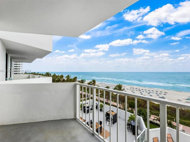 4301 Collins Ave # 705, Miami Beach FL 33140