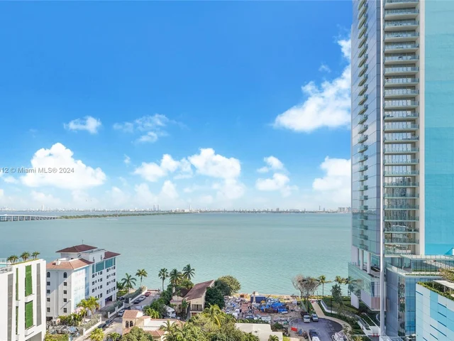 600 NE 27th St # 1405, Miami FL 33137