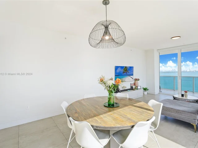 600 NE 27th St # 1405, Miami FL 33137