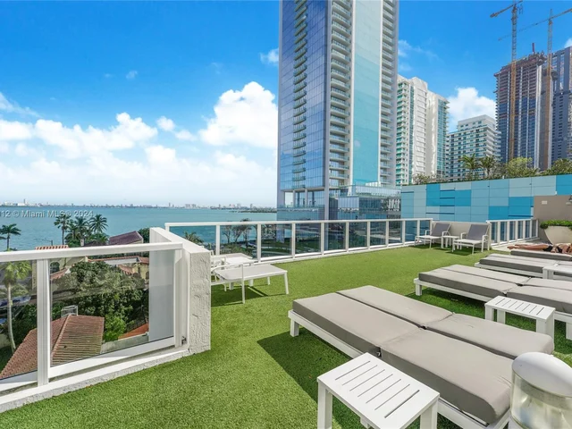 600 NE 27th St # 1405, Miami FL 33137