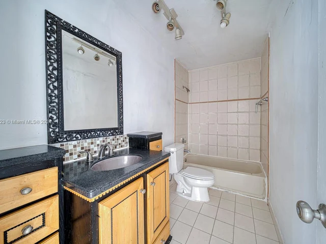 16330 SW 109th Ave, Miami FL 33157