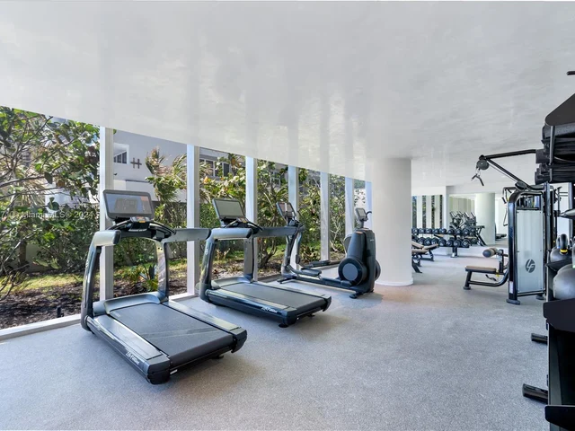 2000 S Ocean Dr # 22B, Hallandale Beach FL 33009