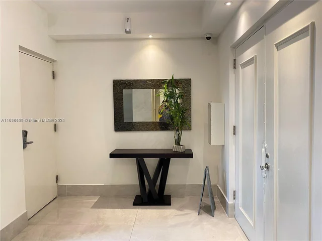 3340 NE 190th St # 502, Aventura FL 33180