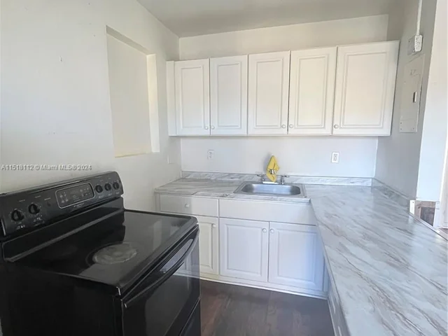 12240 NE 5th Ave # 7, North Miami FL 33161