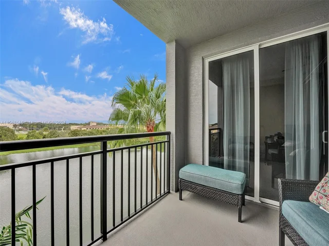 1660 E Renaissance Commons Blvd # 2508, Boynton Beach FL 33426