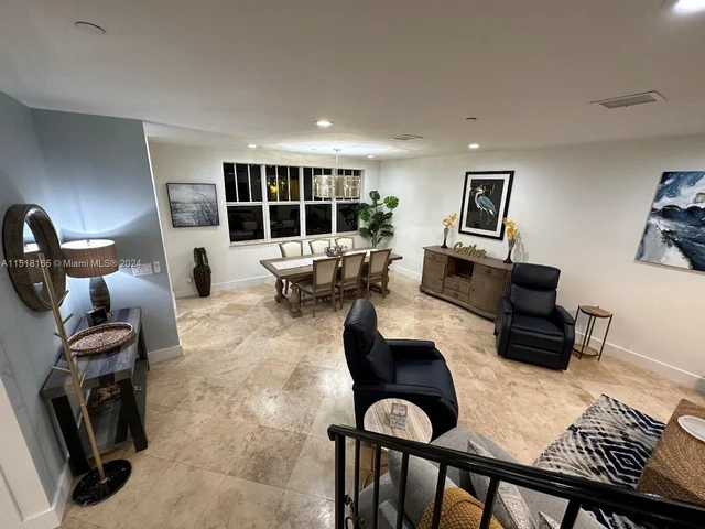 730 NE 15th Ave, Fort Lauderdale FL 33304