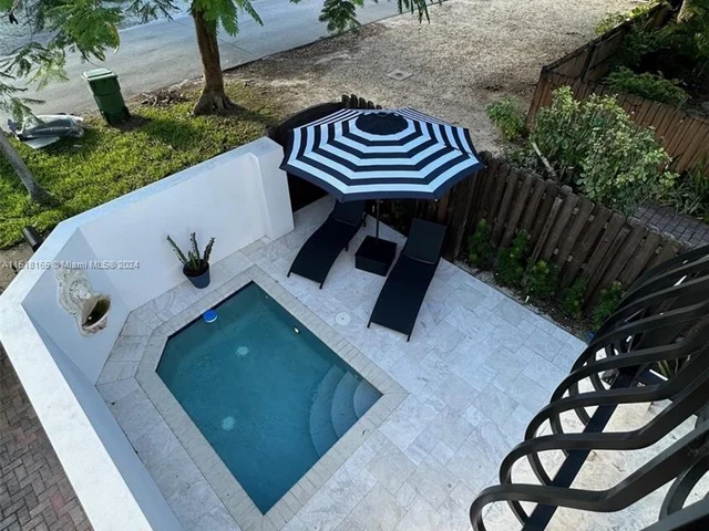 730 NE 15th Ave, Fort Lauderdale FL 33304