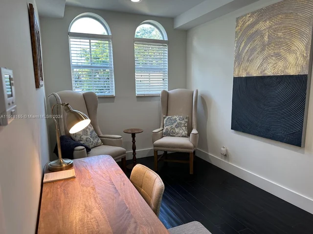 730 NE 15th Ave, Fort Lauderdale FL 33304