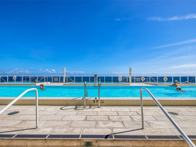 1830 S Ocean Dr # 2806, Hallandale Beach FL 33009