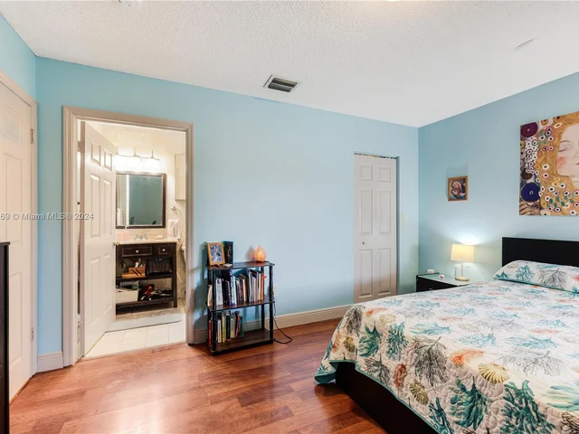 13868 SW 151st Ct, Miami FL 33196