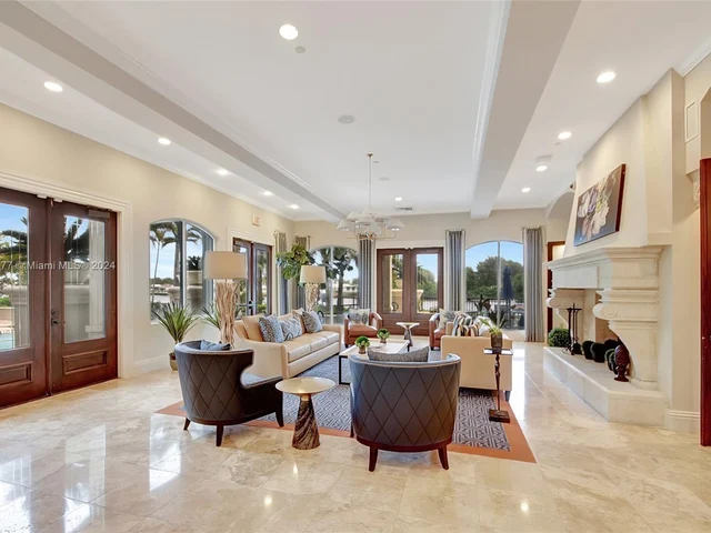 2206 Tuscany Way # 2206, Boynton Beach FL 33435