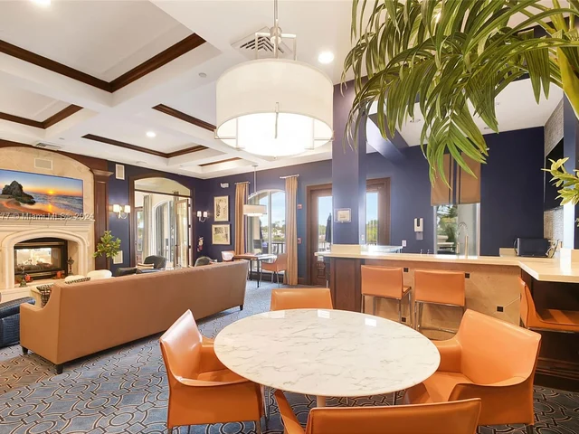 2206 Tuscany Way # 2206, Boynton Beach FL 33435