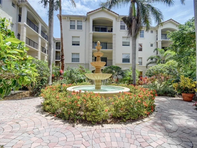 2206 Tuscany Way # 2206, Boynton Beach FL 33435