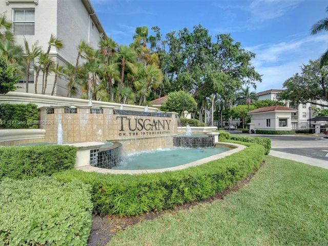 2206 Tuscany Way # 2206, Boynton Beach FL 33435