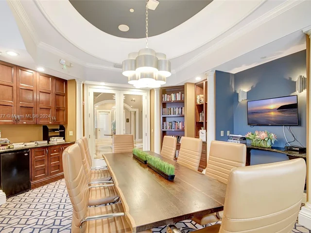 2206 Tuscany Way # 2206, Boynton Beach FL 33435