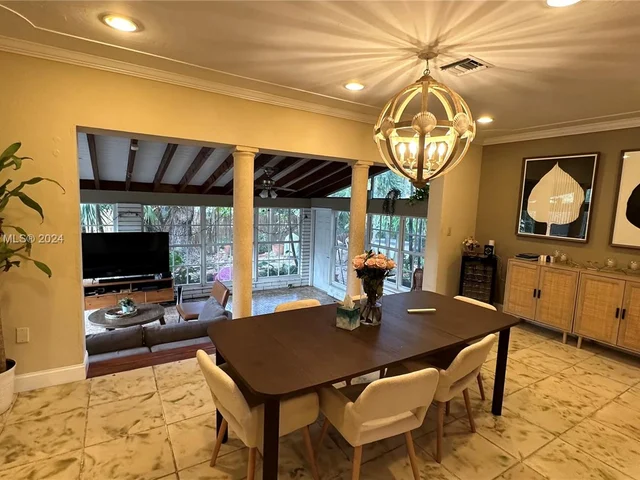 441 Sansovino Ave, Coral Gables FL 33146