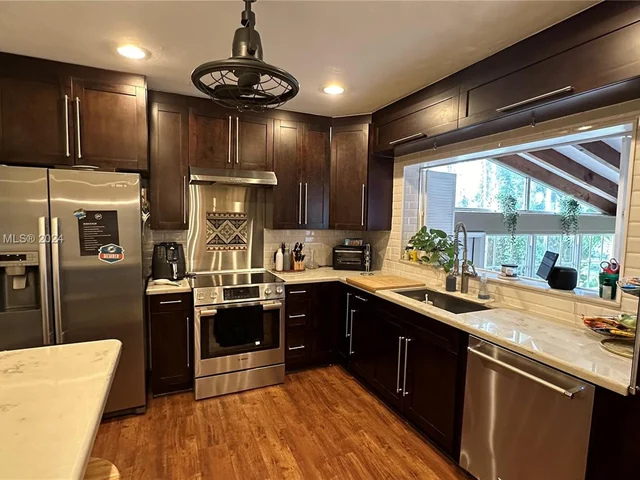 441 Sansovino Ave, Coral Gables FL 33146