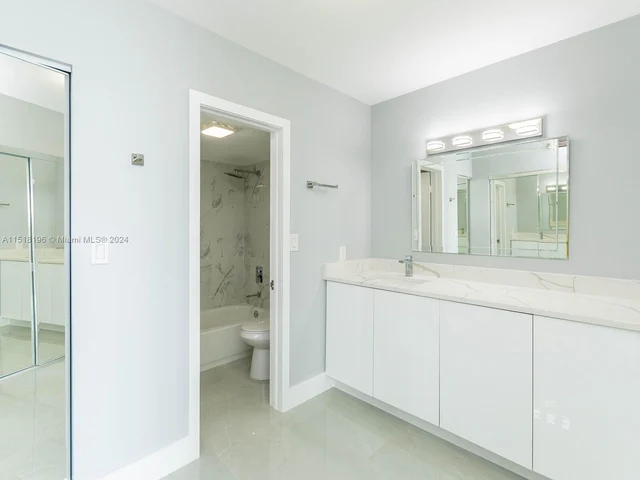 20505 E Country Club Dr # 634, Aventura FL 33180