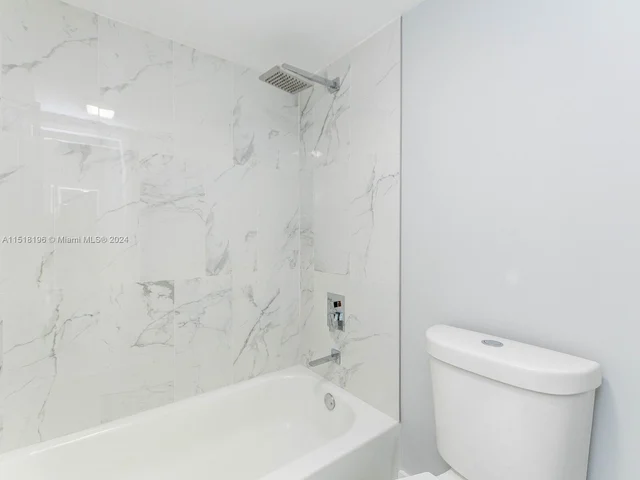 20505 E Country Club Dr # 634, Aventura FL 33180