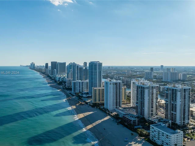 2301 S Ocean Dr # 1806, Hollywood FL 33019