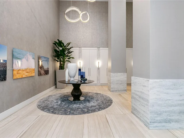 2301 S Ocean Dr # 1806, Hollywood FL 33019