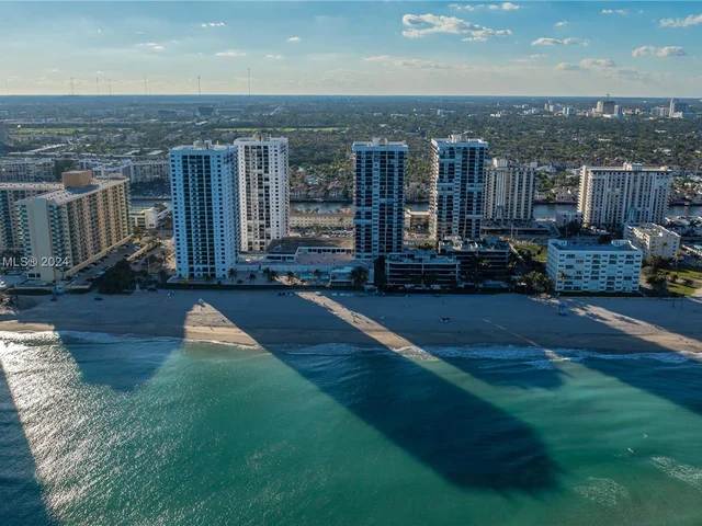 2301 S Ocean Dr # 1806, Hollywood FL 33019