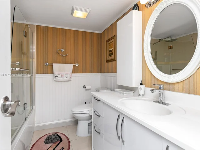 2301 S Ocean Dr # 1806, Hollywood FL 33019