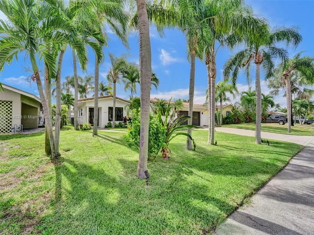 1466 NE 55th St, Fort Lauderdale FL 33334