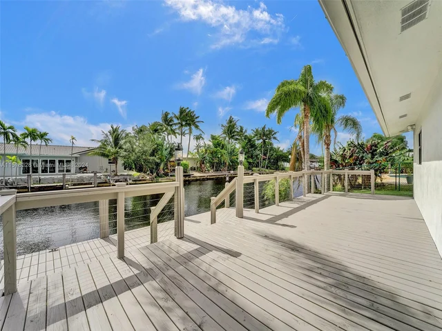 1466 NE 55th St, Fort Lauderdale FL 33334