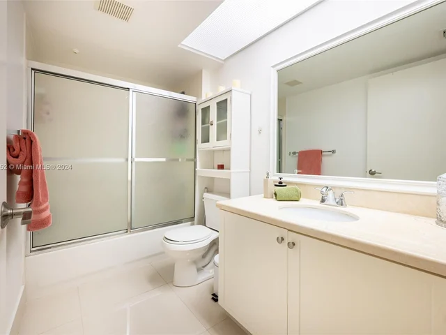 701 SW 141st Ave # 412R, Pembroke Pines FL 33027