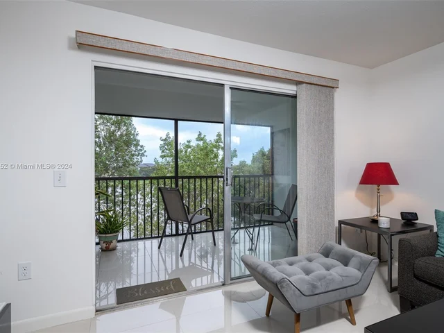 701 SW 141st Ave # 412R, Pembroke Pines FL 33027