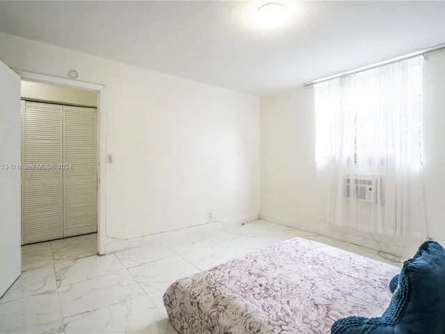 915 Jefferson Ave # 2C, Miami Beach FL 33139